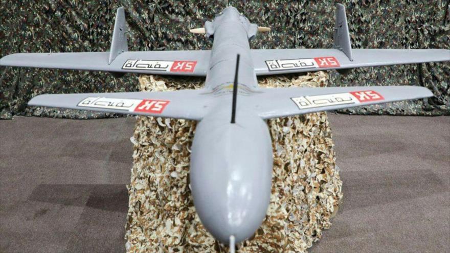 Un avión no tripulado (dron) del Ejército yemení, modelo Qasef-K2, de fabricación nacional.