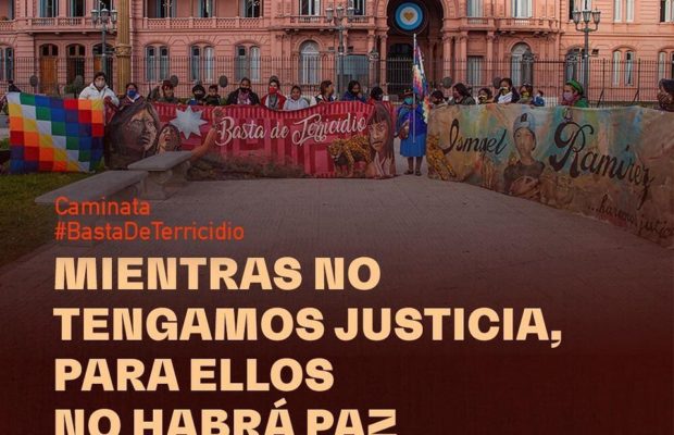 Argentina.  Hermanas del Movimiento de Mujeres Indígenas por el Buen Vivir entregan documento en reunión interministerial en Casa de Gobierno