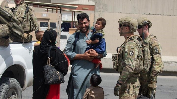 Â¿QuÃ© esconde la ayuda a cooperantes afganos en Colombia?