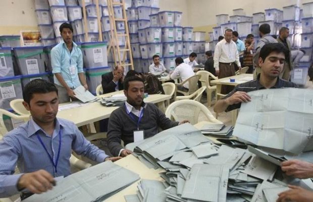 Irak. Completan recuento manual de votos en todos los colegios electorales iraquíes