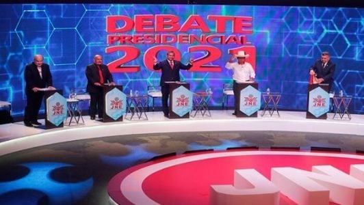 Perú. Ningún candidato  logra alzarse con el segundo debate