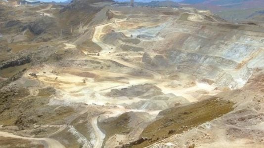 Perú. Gobierno  logra que comunidades del sur levanten protesta contra minera