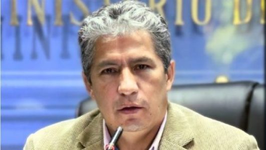 Bolivia. Ministro de Defensa boliviano denuncia plan de desestabilización