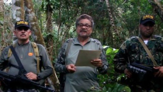 Colombia. Pronunciamiento de Iván Márquez, aludiendo a la traición del