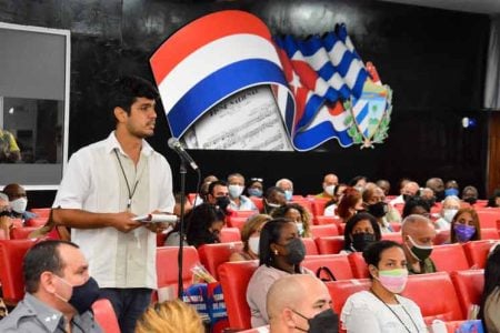 Cuba. Díaz-Canel subraya el rol de la juventud en transformaciones